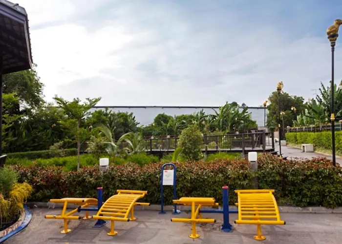 The Living Block Hostel *