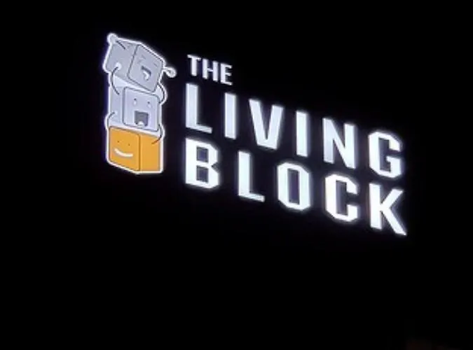 Hostel The Living Block