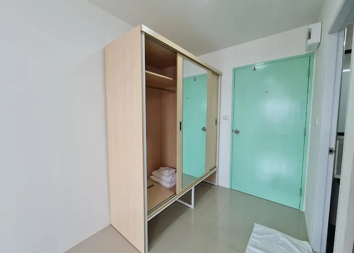 Hostel The Living Block Bangkok