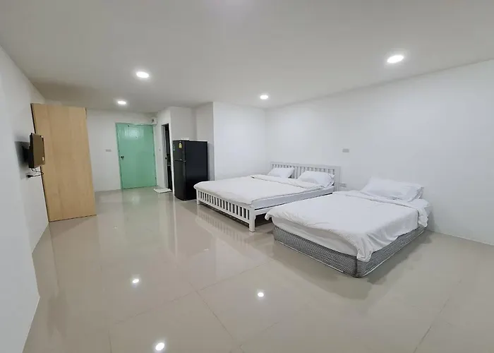 The Living Block Hostel Bangkok